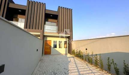 Geminado com piscina | Três Rios do Norte | 2 suítes | 92m²