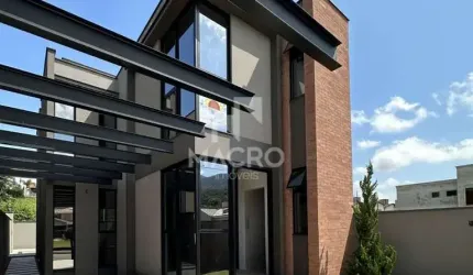 Duplex alto padrão c/ piscina | Amizade