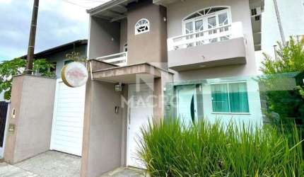 Casa residencial/comercial | Barra | 2 quartos (1 suíte) | 144m²