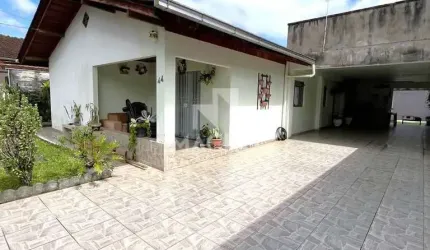 Casa Térrea com Edícula | Barra do Rio Cerro | 3 quartos (1 suíte) | 297m²