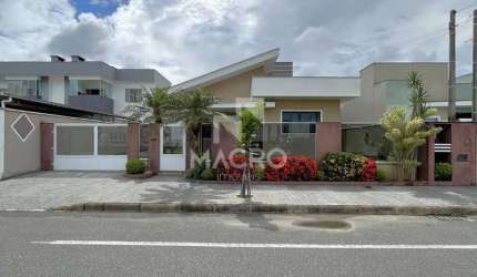 Casa | Três Rios do Sul | 3 quartos | 144m²