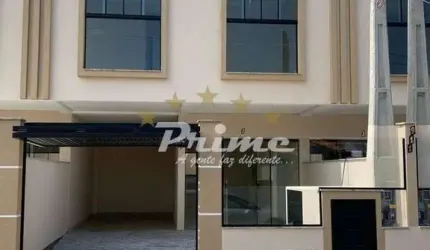 Sobrado com 2 quartos à Venda, Bombas - Bombinhas