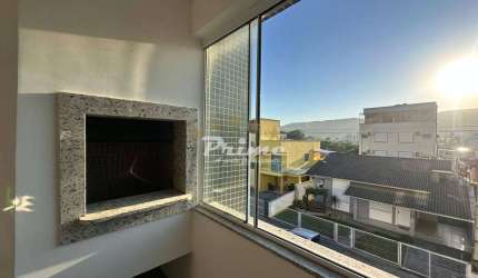 Apartamento á Venda - 3 Quartos - Bombas - Bombinhas/SC