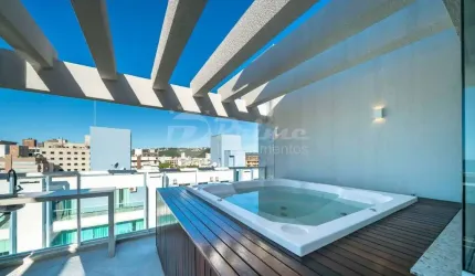 Maravilhosa Cobertura com Jacuzzi á Venda - Bairro Bombas - Bombinhas/SC