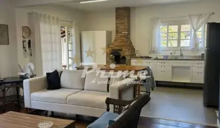 Casa á Venda de 3 Dormitórios no Bairro Bombas - Bombinhas/SC