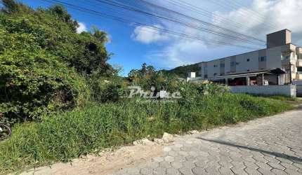Terreno de 360m² à Venda no José Amandio - Bombinhas/SC