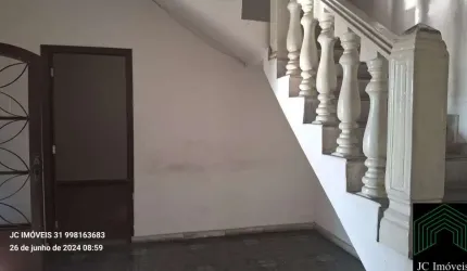 Casa com 4 quartos para alugar na Rua Lume, São Salvador, Belo Horizonte, 280 m2 por R$ 2.800