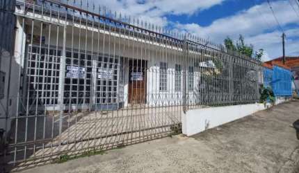 Casa para locação - residencial/comercial.
