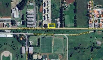 Carlos Cavalcanti - Área com 1.683 m²