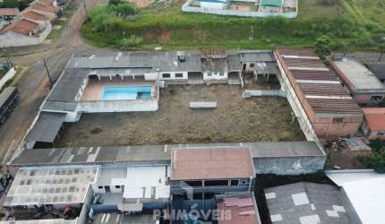 Área - Terreno de esquina - Próximo a BR