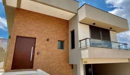 Se voc&#234; está buscando o lar perfeito para sua família, esta casa no condomínio Brisas, em Jundiaí, oferece tudo o que voc&#234; precisa para viver com conforto, estilo e segurança