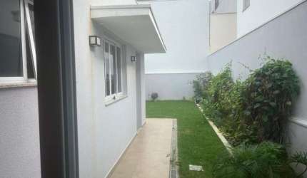 Casa dos Sonhos em Condomínio Completo!