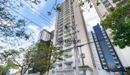 Andar alto no Cristo Rei com generosa planta 125m²