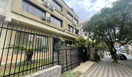 Conjunto para alugar por R$ 8.700,00/mês - São Francisco - Curitiba/PR