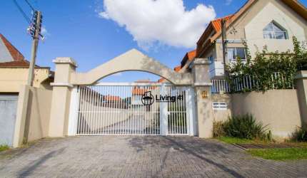 Sobrado em condomínio 244m² - Locação