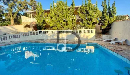 Casa com 3 dormitórios à venda, 494 m² por R$ 1.790.000,00 - Condomínio Marambaia - Vinhedo/SP