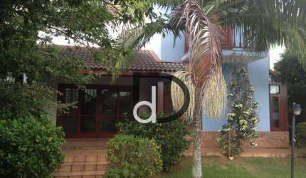 Casa com 4 dormitórios à venda, 400 m² por R$ 2.650.000,00 - Condomínio Bosque de Greenville - Vinhedo/SP