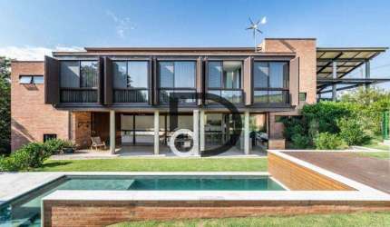 Casa com 5 dormitórios à venda, 300 m² por R$ 3.570.000,00 - Condomínio Villa Lombarda - Valinhos/SP