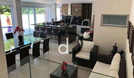 Casa à venda em Valinhos no Condomínio Zürich Dorf, R$ 4.000,00