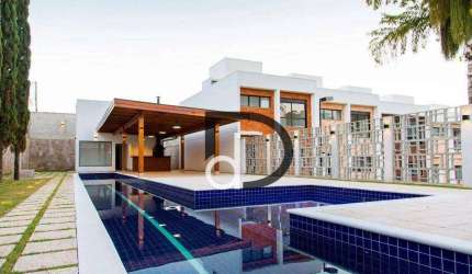 Casa à venda Paiquerê, 3 suítes R$ 1.300.000