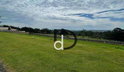 Terreno com 800 m2 no Residencial Campo de Toscana