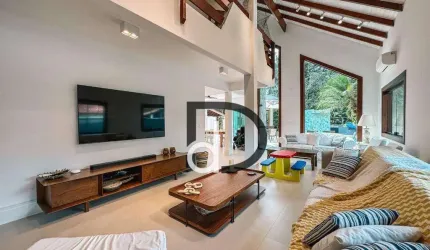 Casa com 4 dormitórios à venda, 320 m² por R$ 3.950.000 - Riviera de São Lourenço - Bertioga/SP