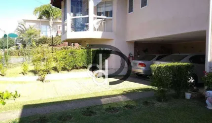 Casa para alugar com 3 suites, 239 m² por R$ 9.000/mês - Condomínio Recanto dos Paturis - Vinhedo/SP
