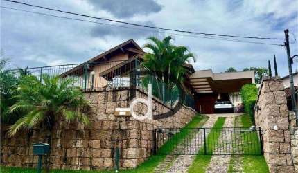 Casa com 3 suítes à venda, 326 m² por R$ 2.100.000 - Condomínio Marambaia - Vinhedo/SP