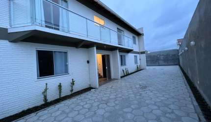 Apartamento em Pontal do Sul