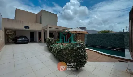 Casa em Condomínio com Piscina com 5 Suítes com 340m² no Jardim Petrópolis - Maceió Alagoas