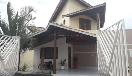 Casa Padrão em Jacareí