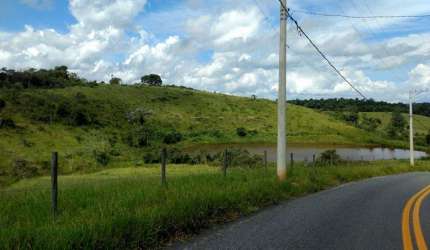 ÁREA COM 100.000 m² - GUARAREMA
