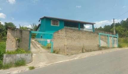 Linda Chácara com Casa Sobrado de 892m² - Pousada do Vale