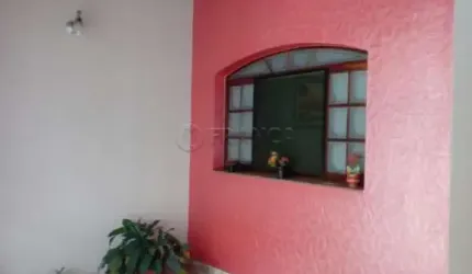Casa Padrão em Jacareí
