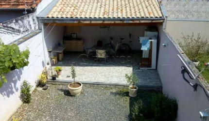 Casa Padrão em Jacareí