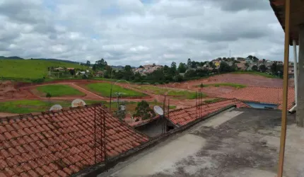 Casa Padrão em Santa Branca