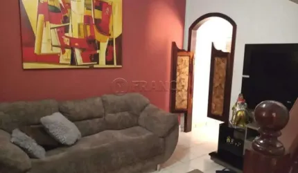 CASA 3 DORMITÓRIOS SENDO 2 SUITE BAIRRO JARDIM PARAÍBA JACAREÍ