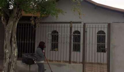 Casa de cômodos amplos (cozinha com 11 m2)