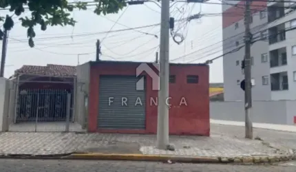 Casa com piscina e ponto de comércio -  3 dormitórios - Jardim Flórida - Jacareí