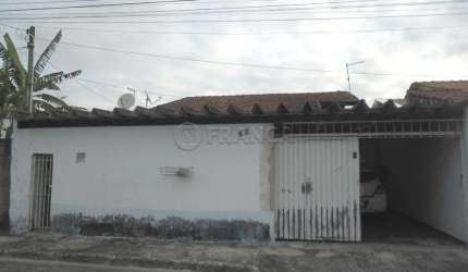 Casa Padrão em Jacareí