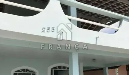 Casa Padrão em Caraguatatuba