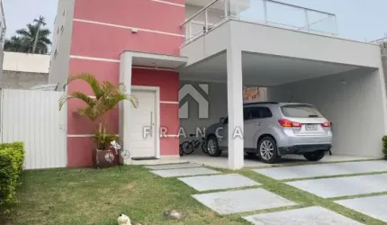Sobrado 04 dormitórios c/ 02 suites - Condominio Crystal Park - Jacareí