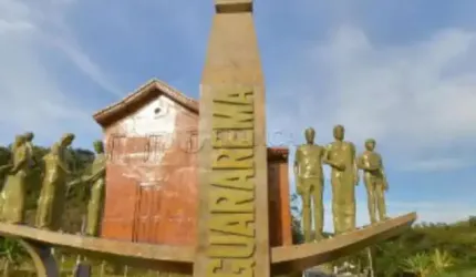 Terreno Condomínio em Guararema