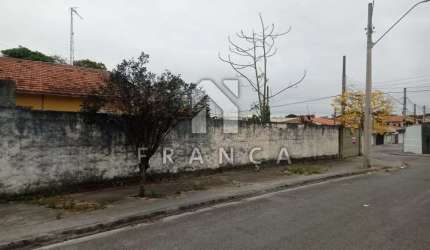 CHACARA DE 2000M² - CIDADE SALVADOR JACAREI SP