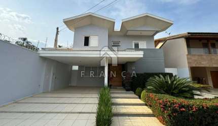Casa no Condomínio Villa Europa