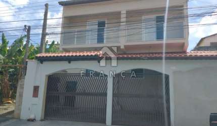 CASA 3 DORMITÓRIOS SENDO 1 SUÍTE BAIRRO JARDIM PRIMAVERA - JACAREÍ