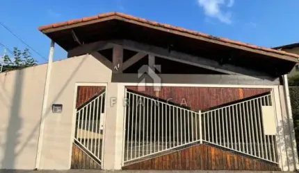 Casa Padrão em Jacareí