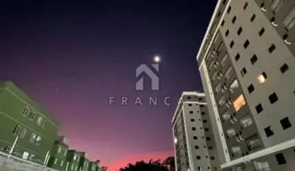 Apartamento Padrão em Jacareí