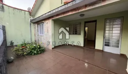 Casa Padrão em Jacareí