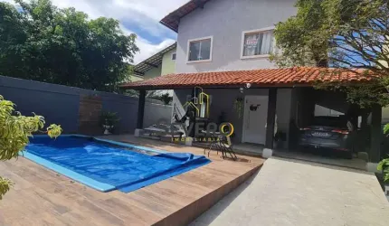 Casa à venda no bairro Piratininga - Niterói/RJ